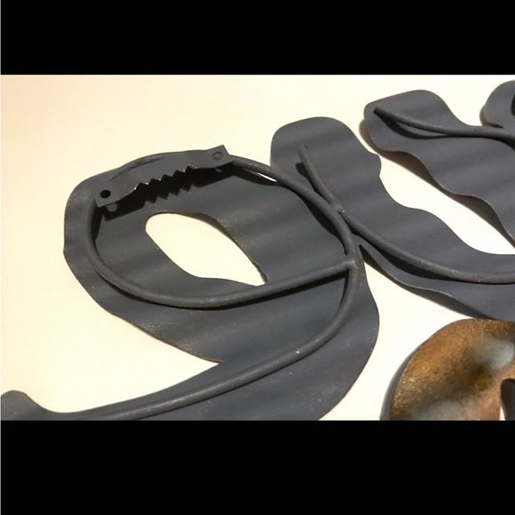 LOVE Signs Metal Wall Piece. 16.5 Inches Long. Gold & Powder Blue Polka Dot.NWOT - Picture 8 of 10